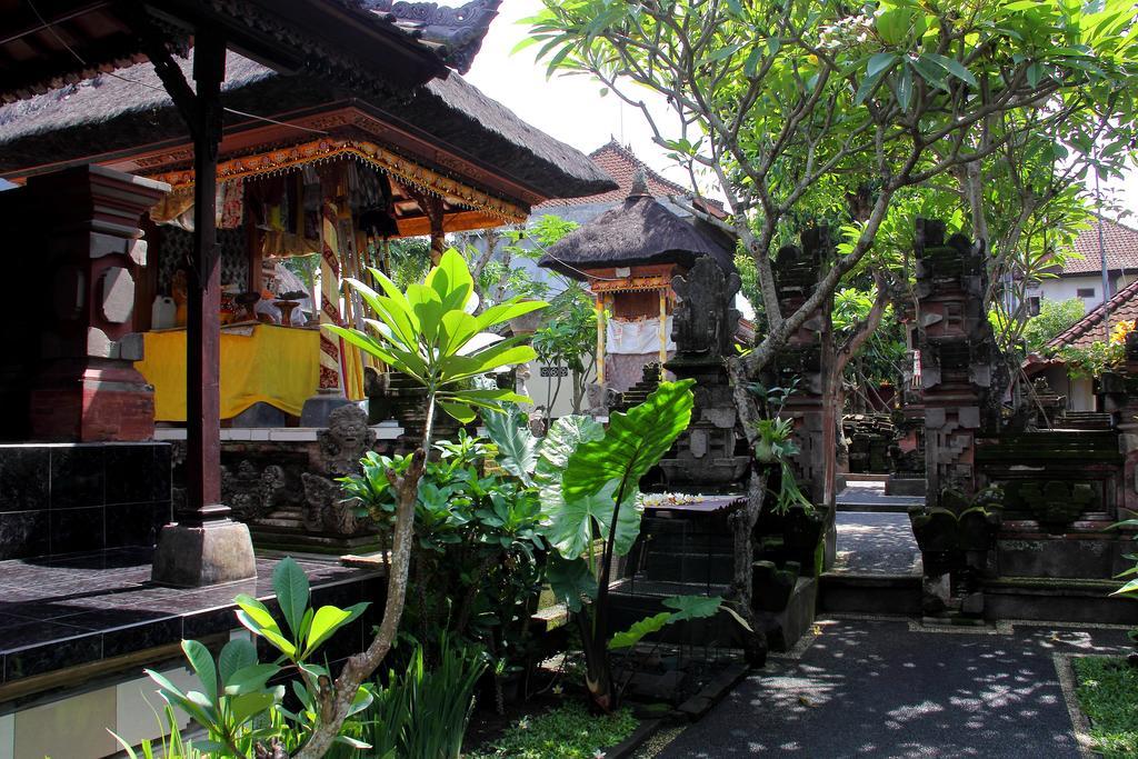 Nugraha Guesthouse 1 Ubud  Luaran gambar
