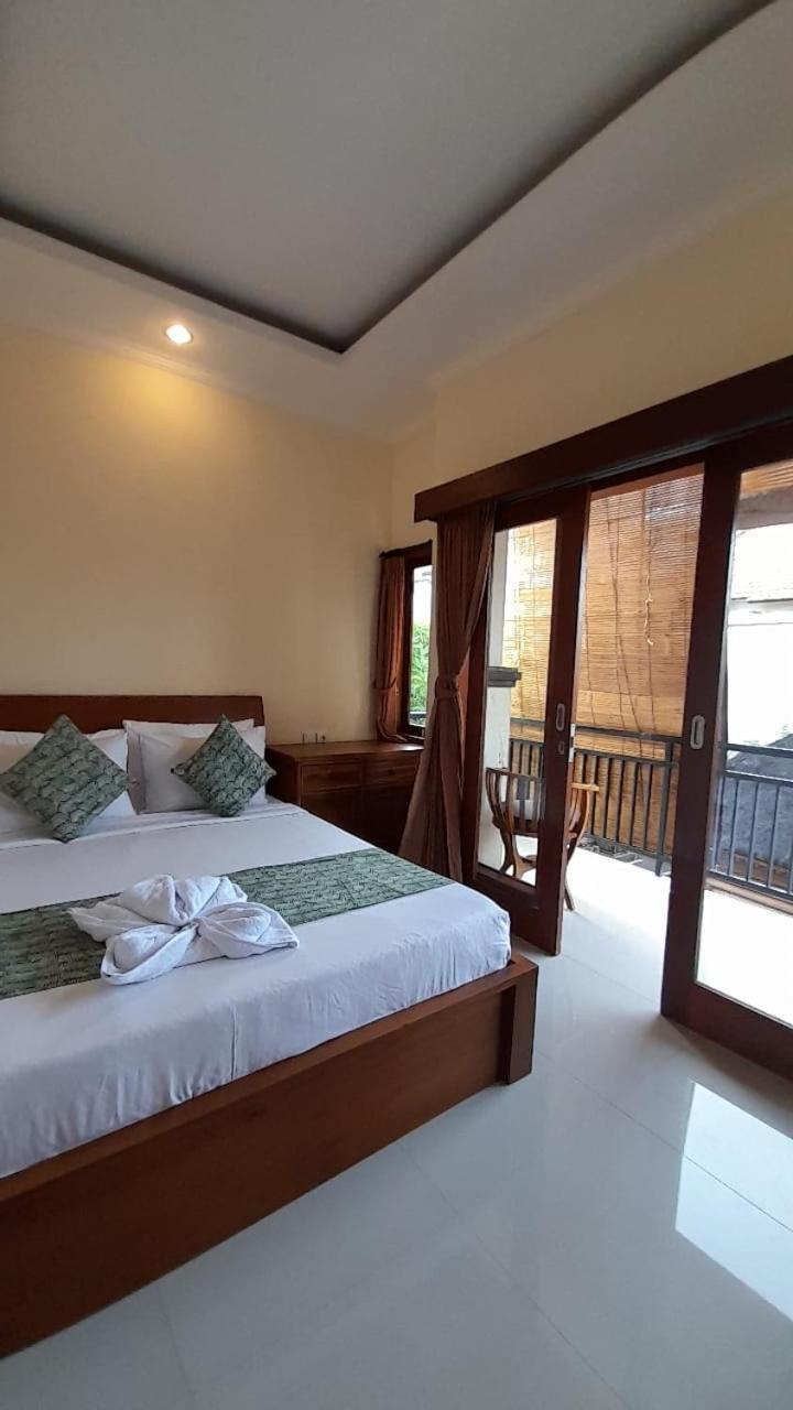 Nugraha Guesthouse 1 Ubud  Luaran gambar