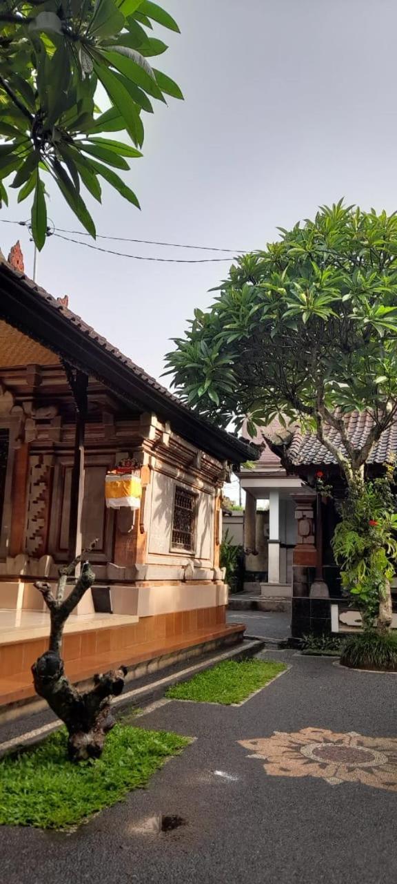 Nugraha Guesthouse 1 Ubud  Luaran gambar